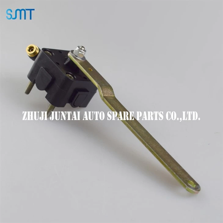 Heavy Equipment Leveling Valve factory