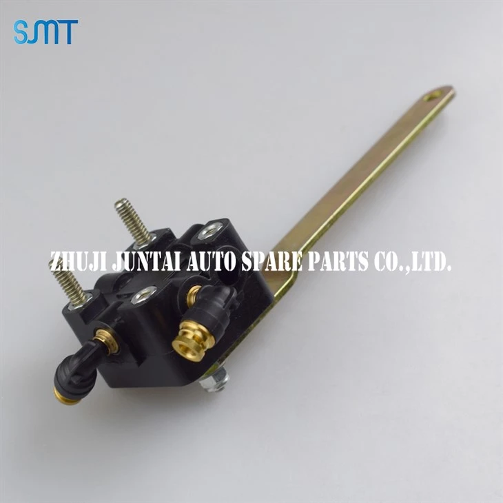 Heavy Equipment Leveling Valve suppliers